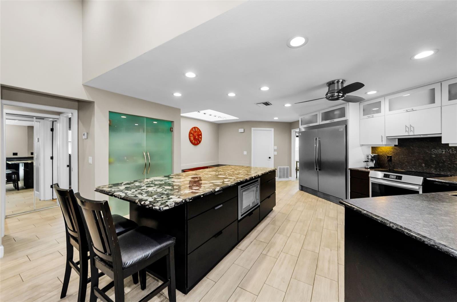2063 BROOKSIDE DR — photo 14
