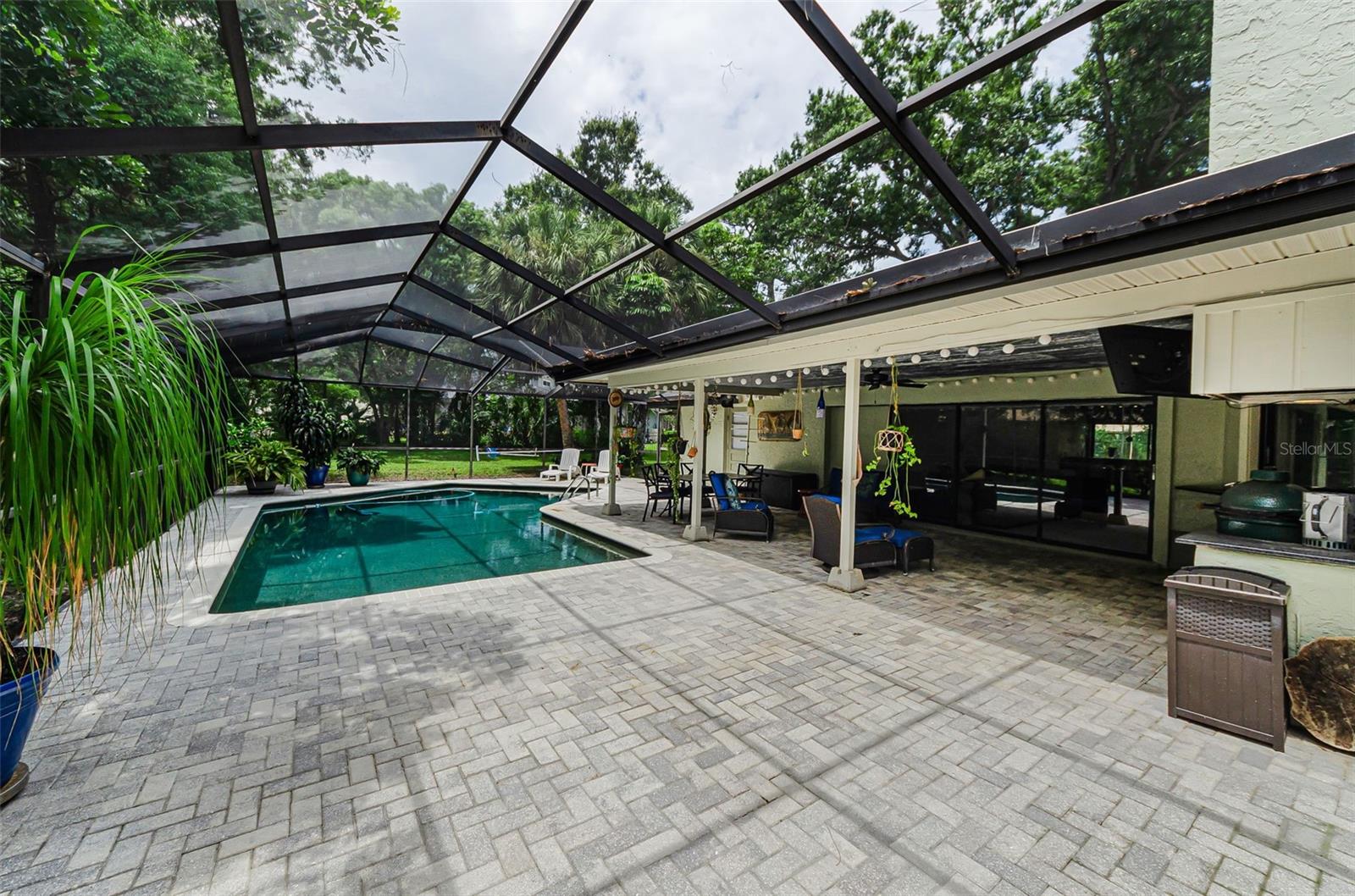 2063 BROOKSIDE DR — photo 41