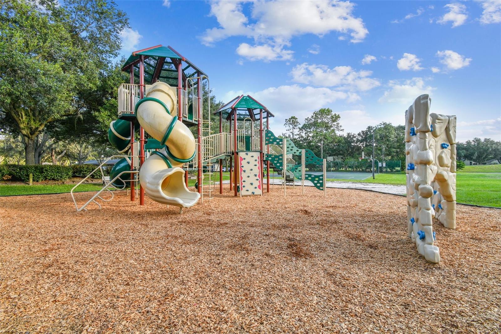 5306 WATERLEAF CT — photo 87