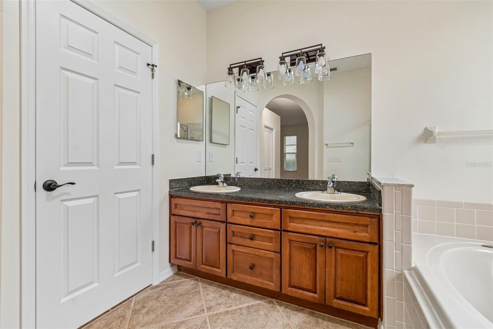 5306 WATERLEAF CT — photo 35