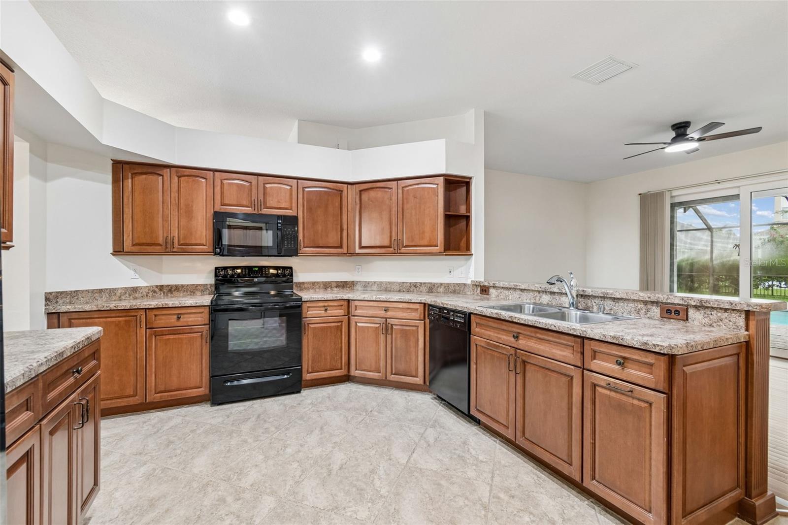 5306 WATERLEAF CT — photo 23