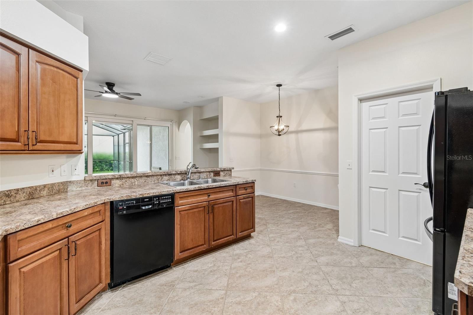 5306 WATERLEAF CT — photo 21
