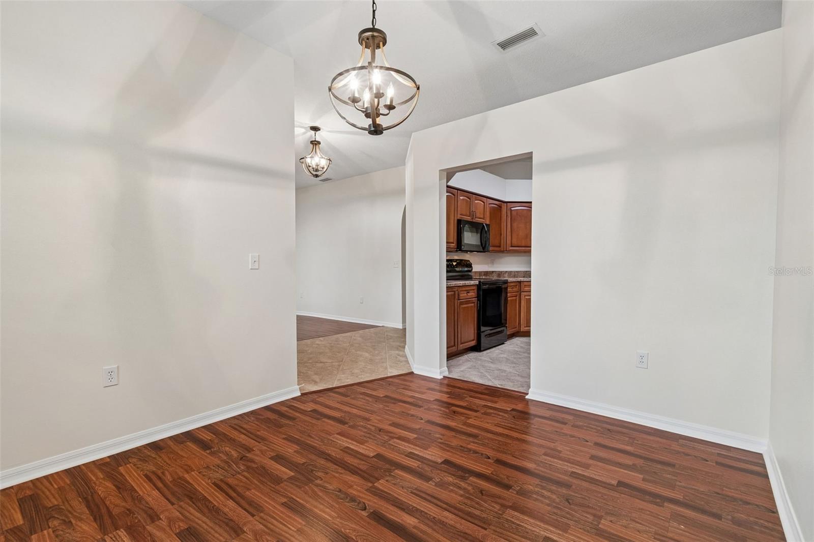 5306 WATERLEAF CT — photo 12