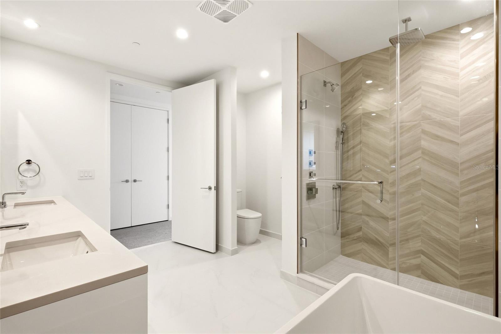 400 CENTRAL AVE #407 — photo 18
