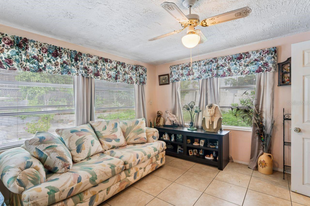 3415 CLYDESDALE DR #unit 5 — photo 18