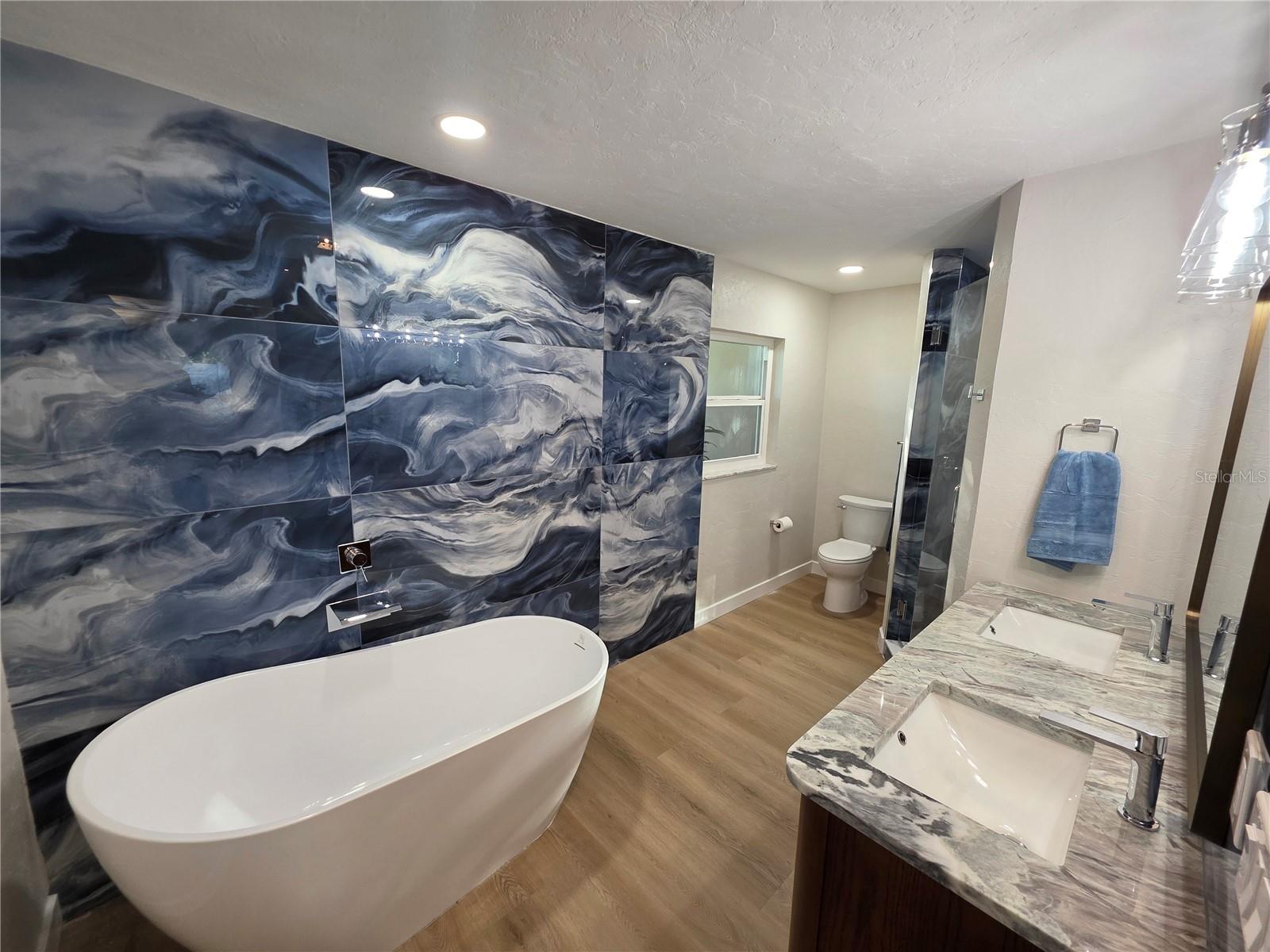 63 OAKWOOD DR — photo 87