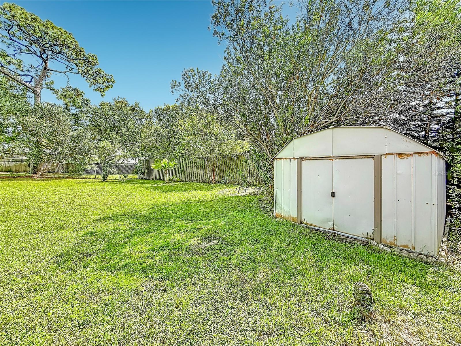 63 OAKWOOD DR — photo 73