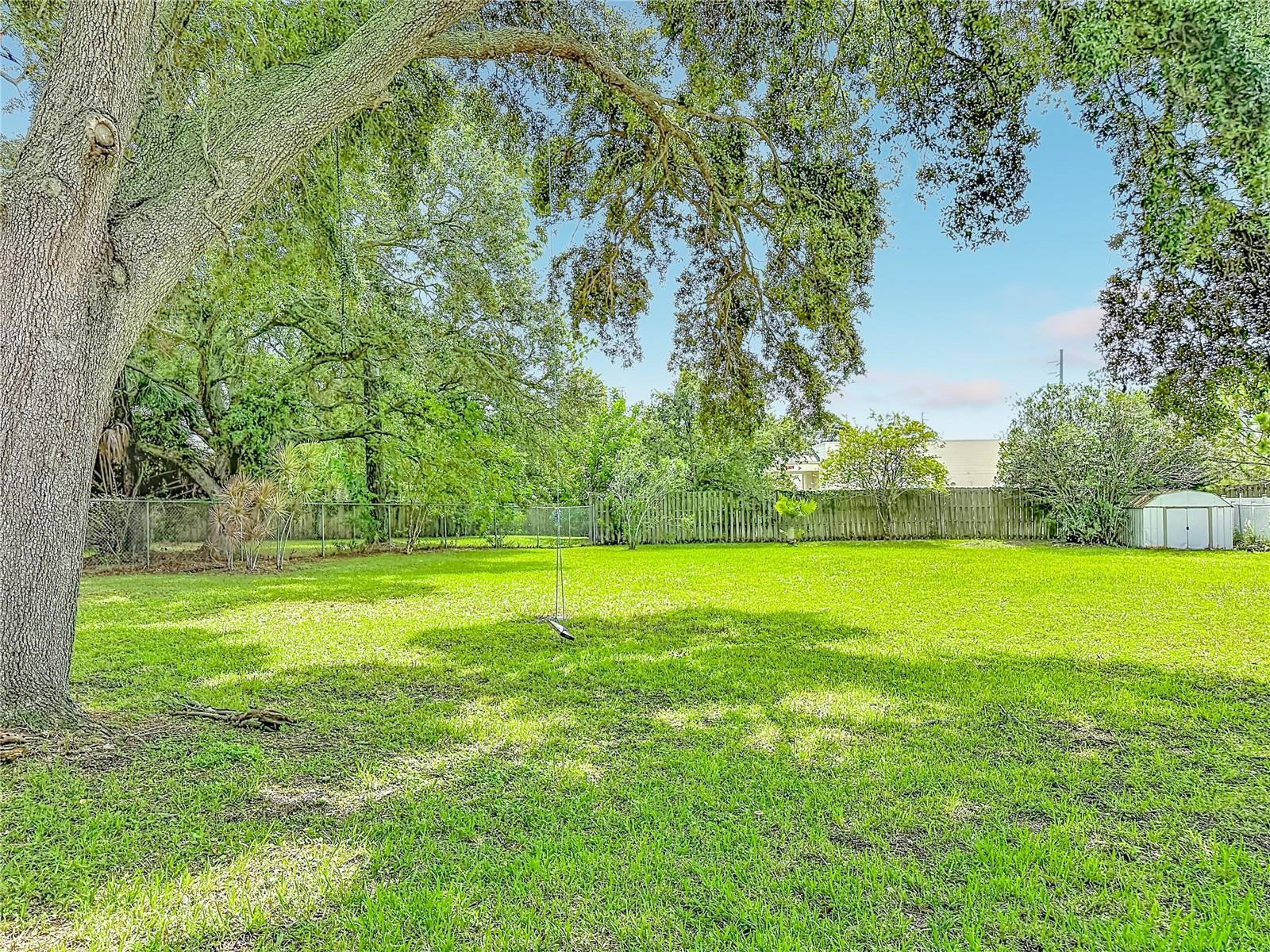63 OAKWOOD DR — photo 72