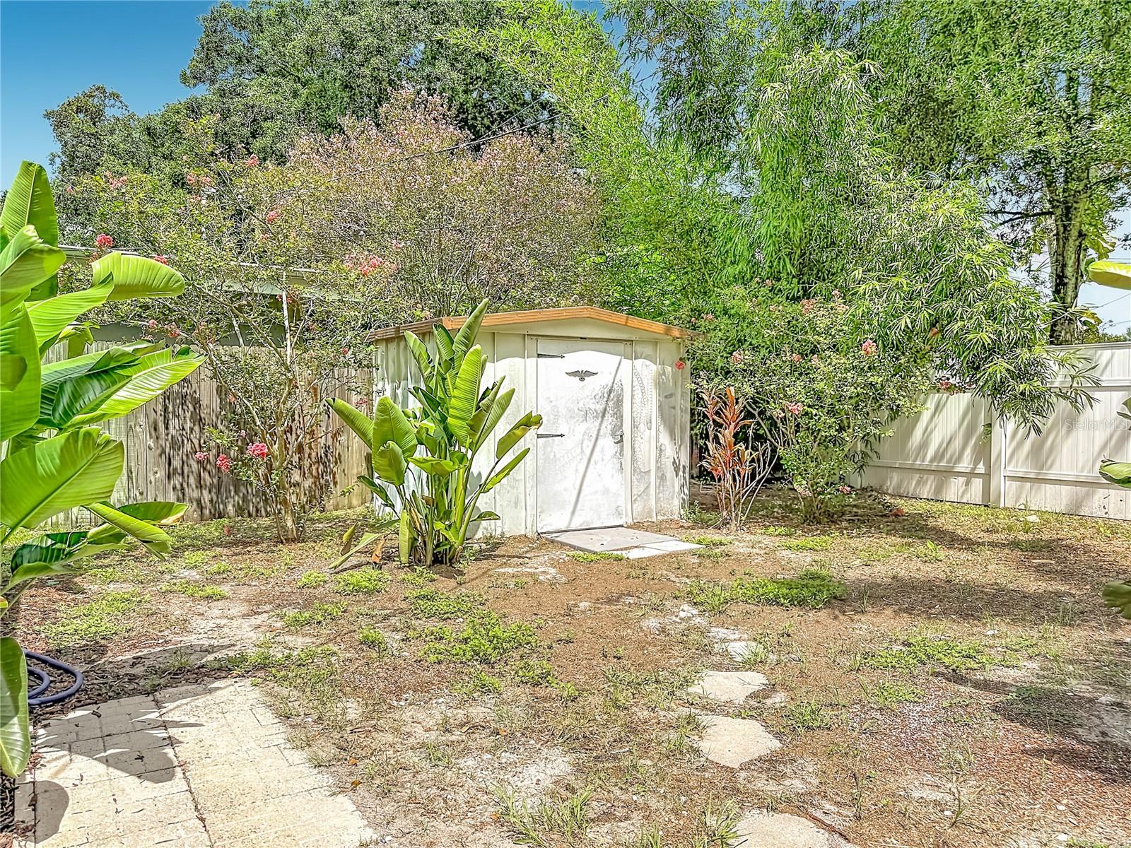 63 OAKWOOD DR — photo 71