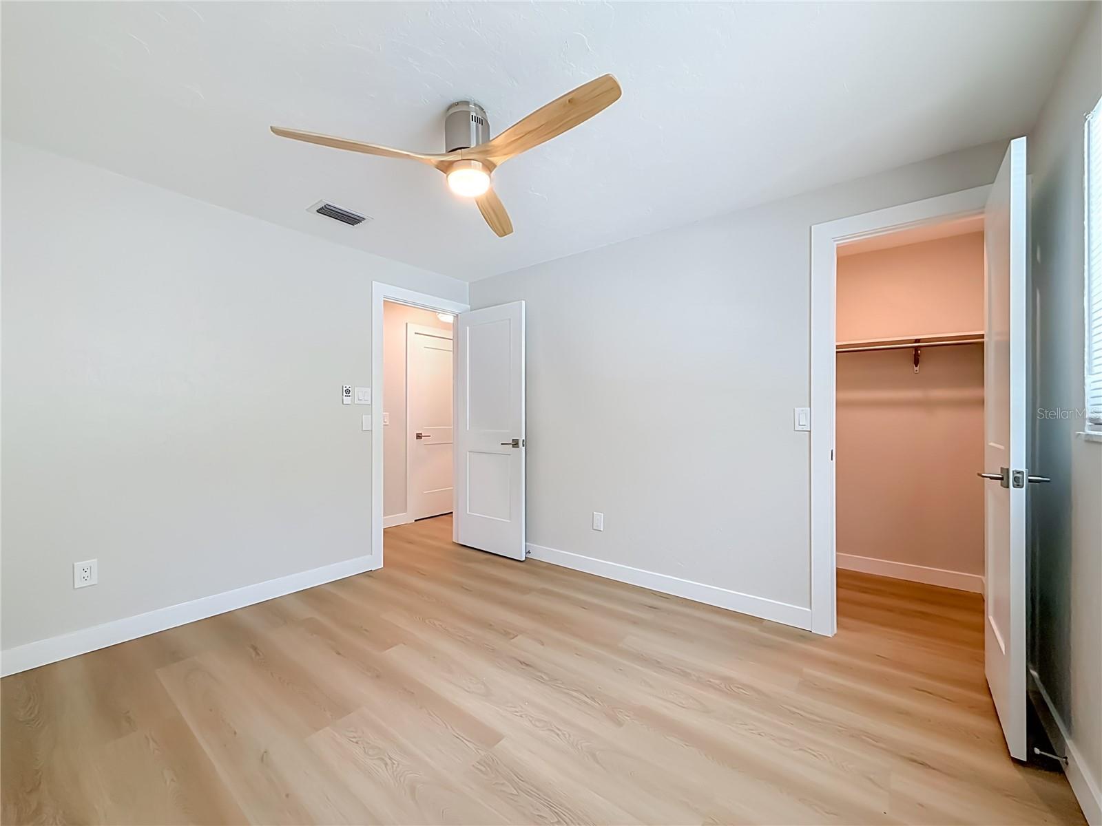 63 OAKWOOD DR — photo 52