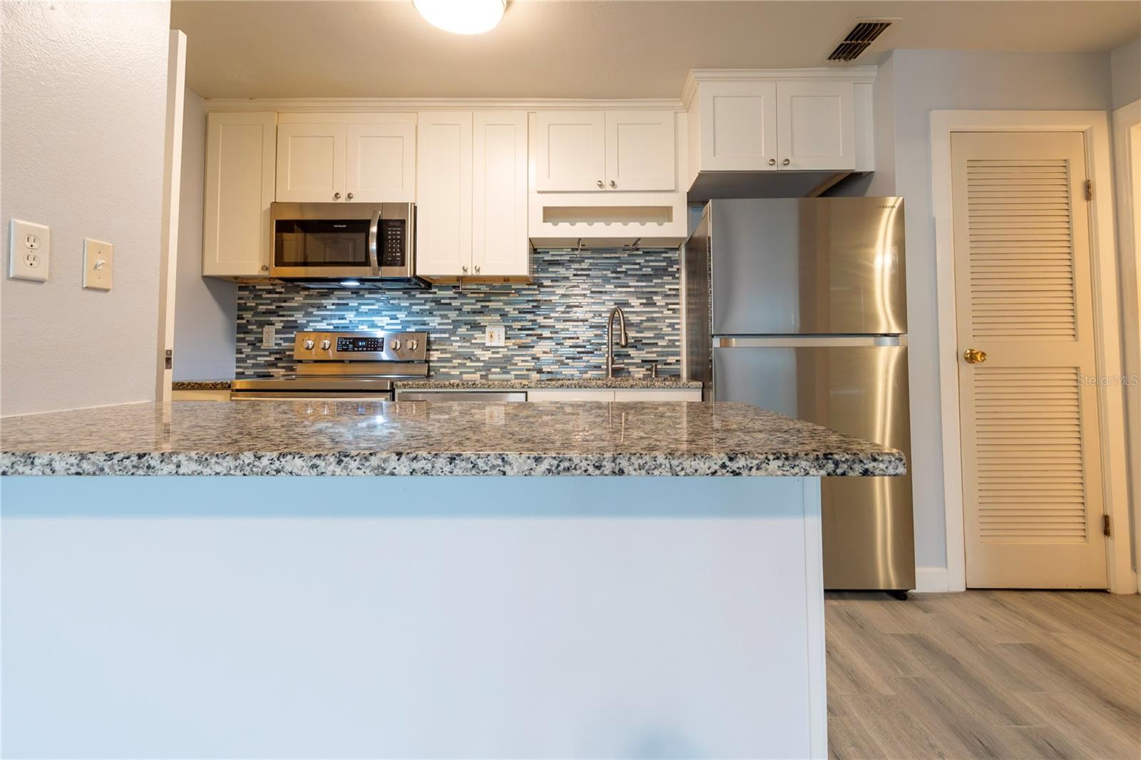 1400 GANDY BLVD N #1010 — photo 10