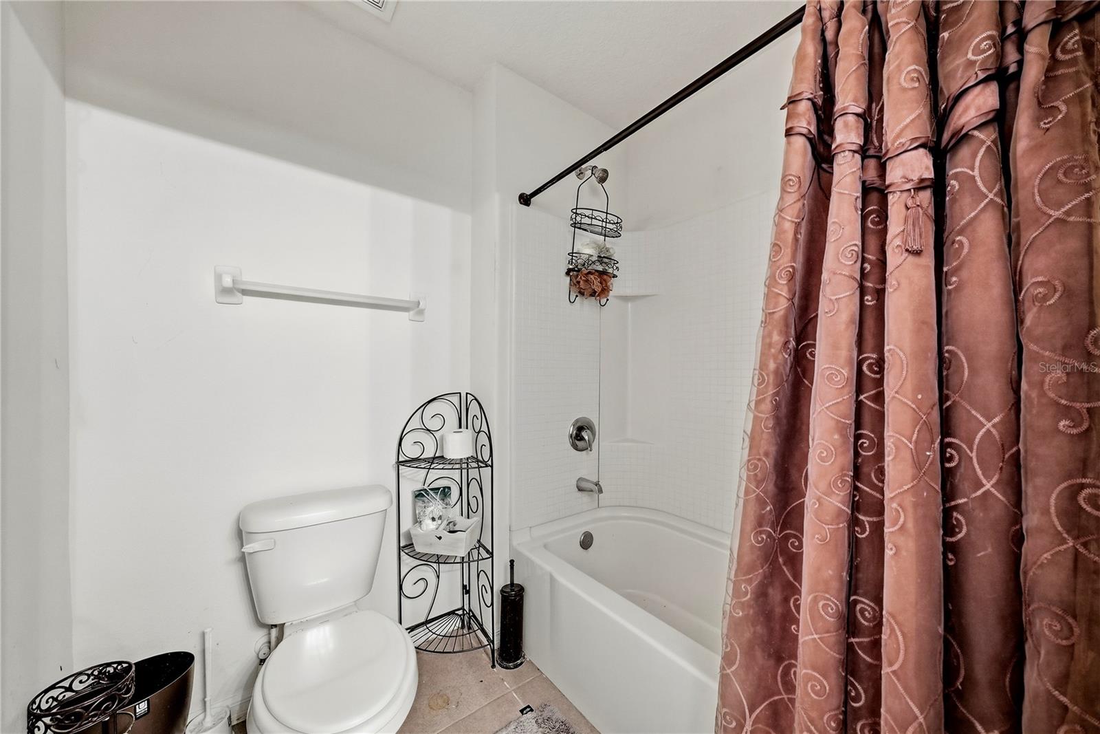 8128 HARWICH PORT LN — photo 29