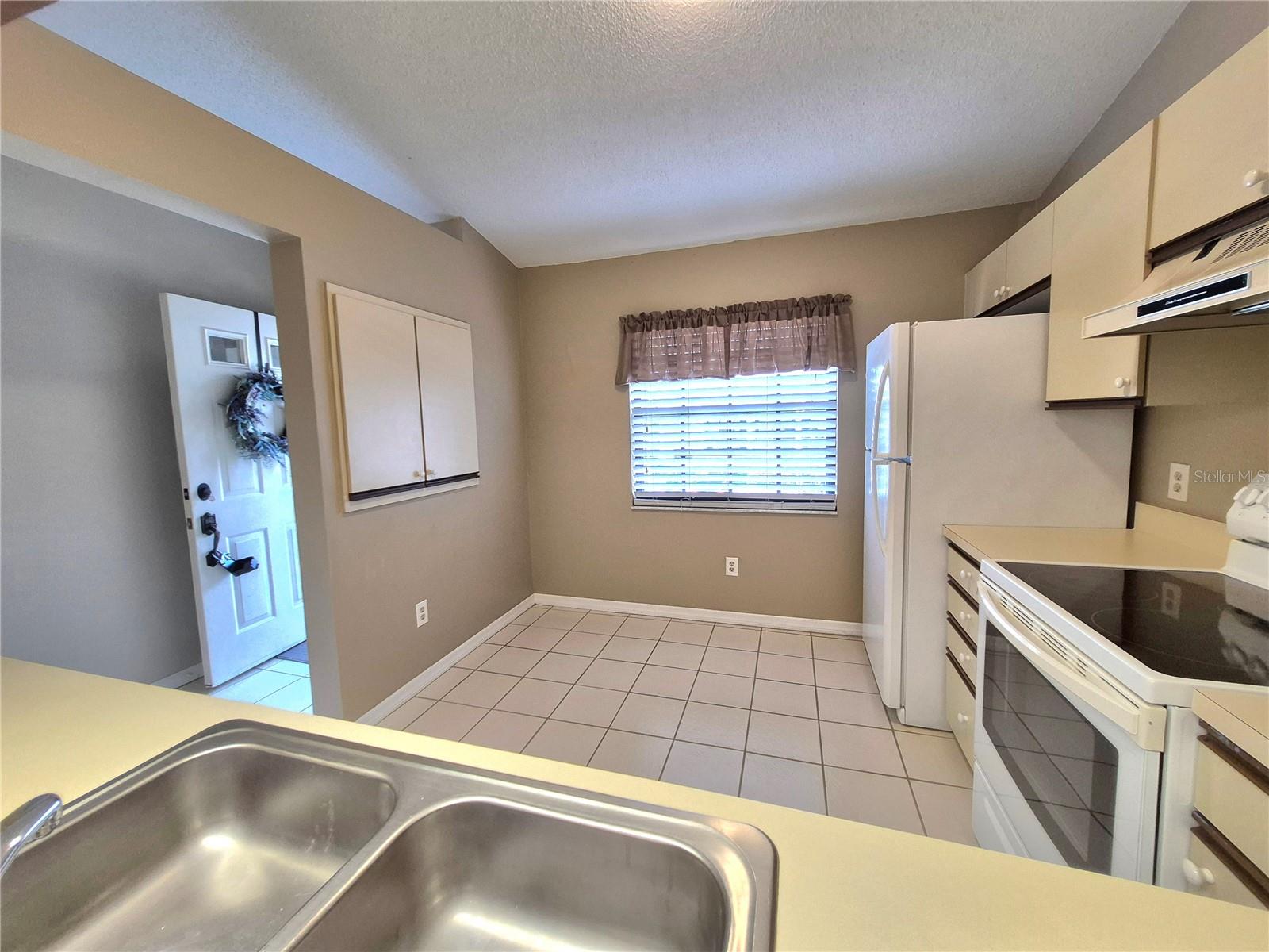 2150 ELM ST #606 — photo 9