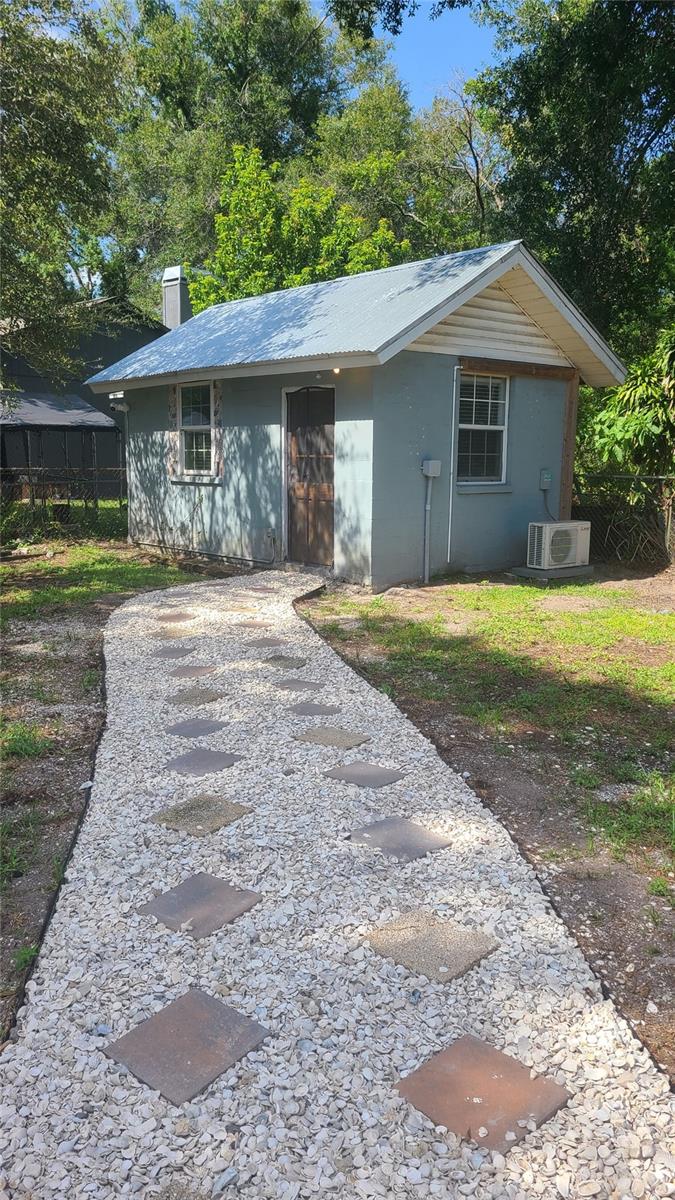 1703 E 29TH AVE — photo 30