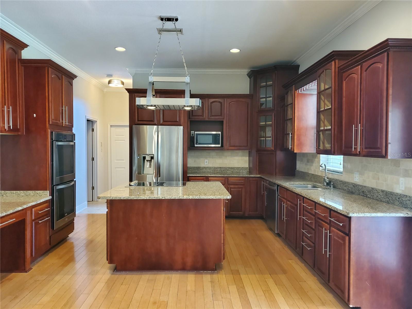 2121 FAIRFIELD AVE — photo 15