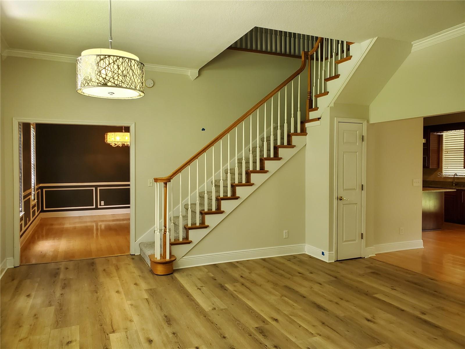 2121 FAIRFIELD AVE — photo 3