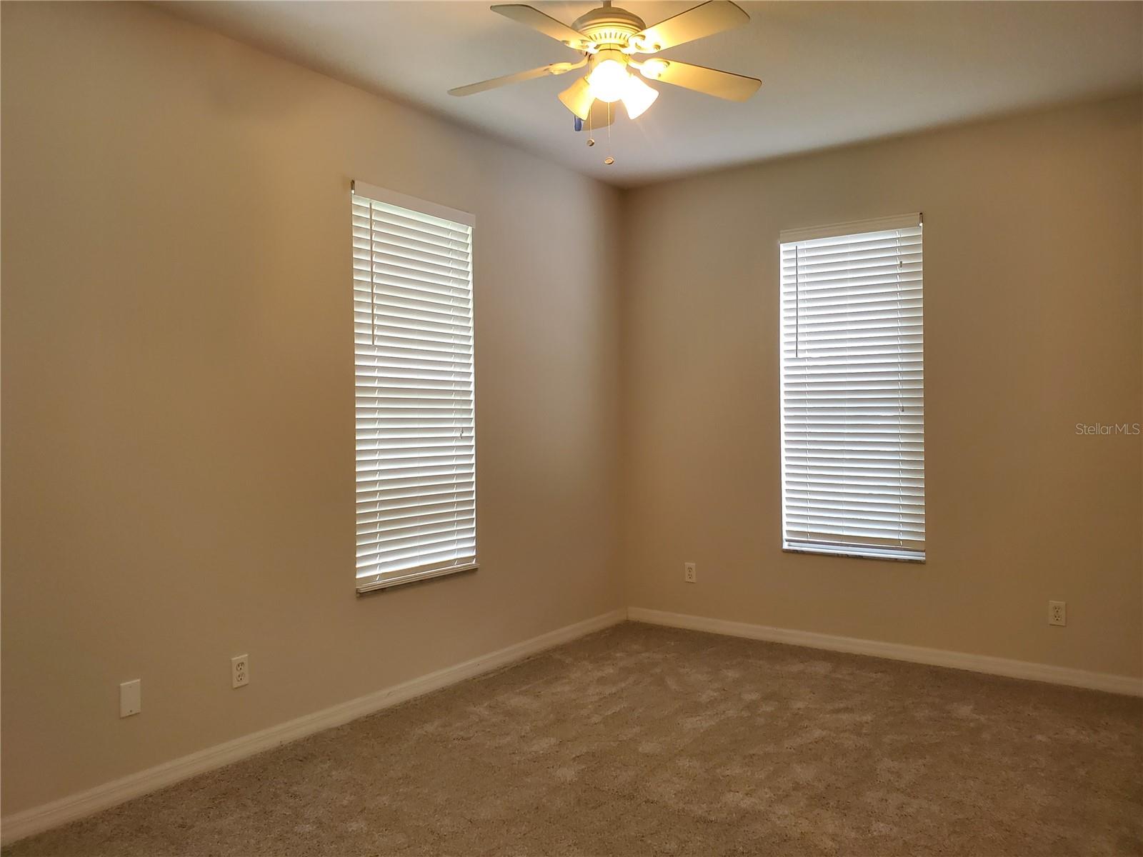 2121 FAIRFIELD AVE — photo 34