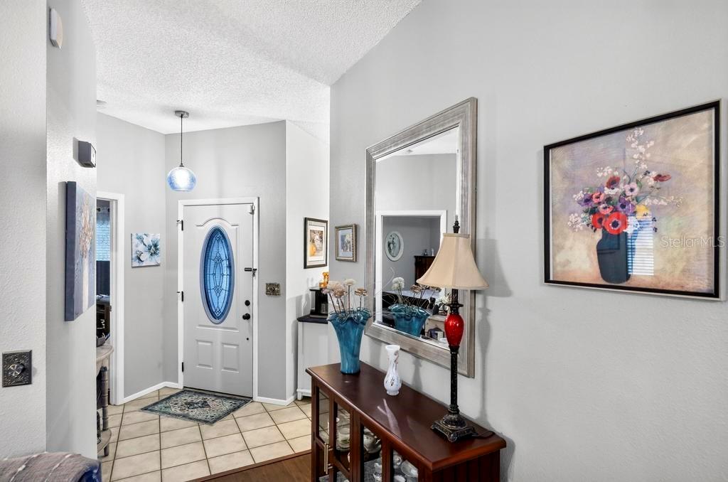 852 FRANKLIN CIR — photo 23
