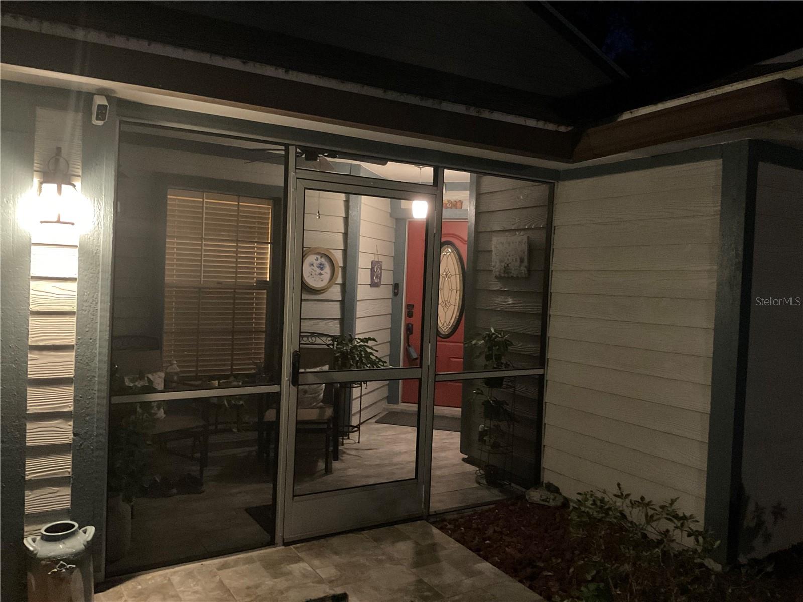 852 FRANKLIN CIR — photo 26