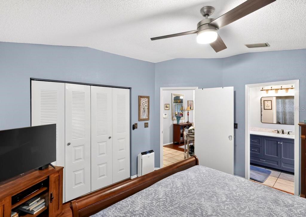 852 FRANKLIN CIR — photo 11