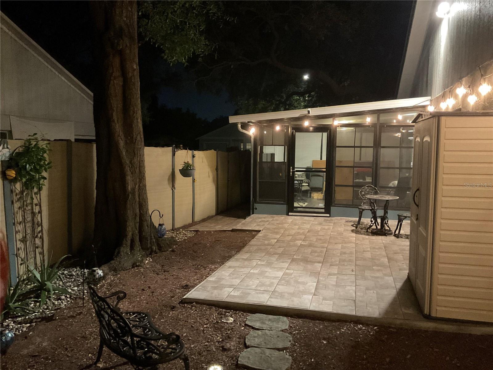852 FRANKLIN CIR — photo 28