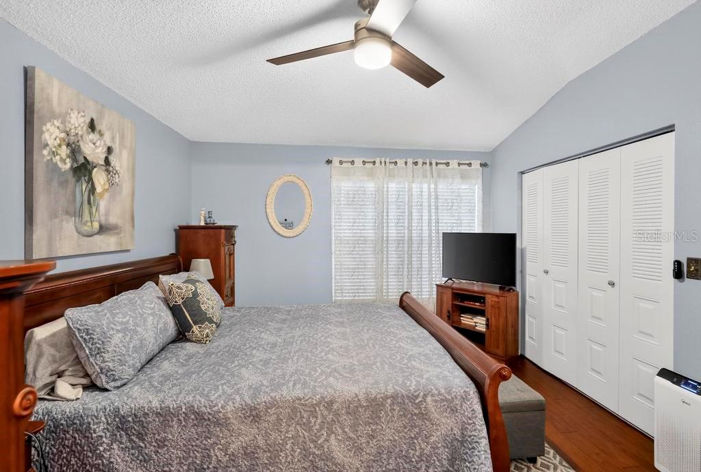 852 FRANKLIN CIR — photo 13