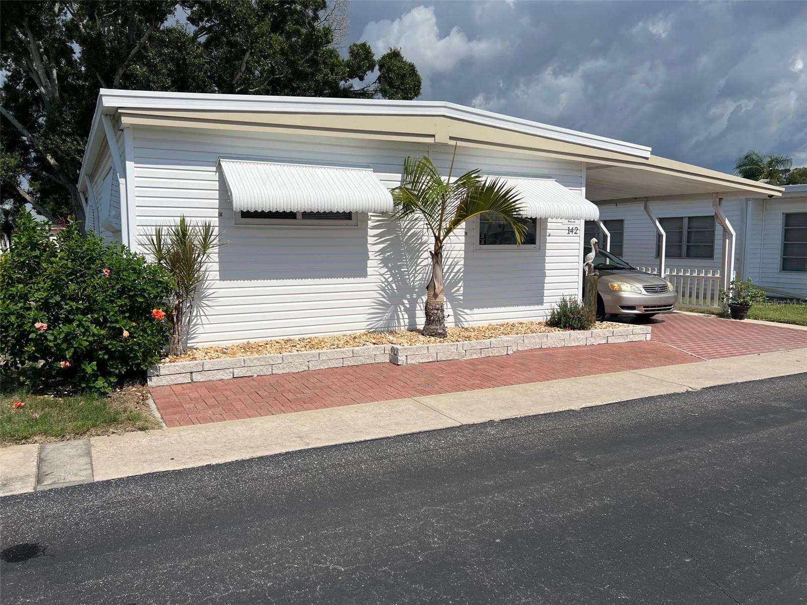 142 FERN PALM ST — photo 3