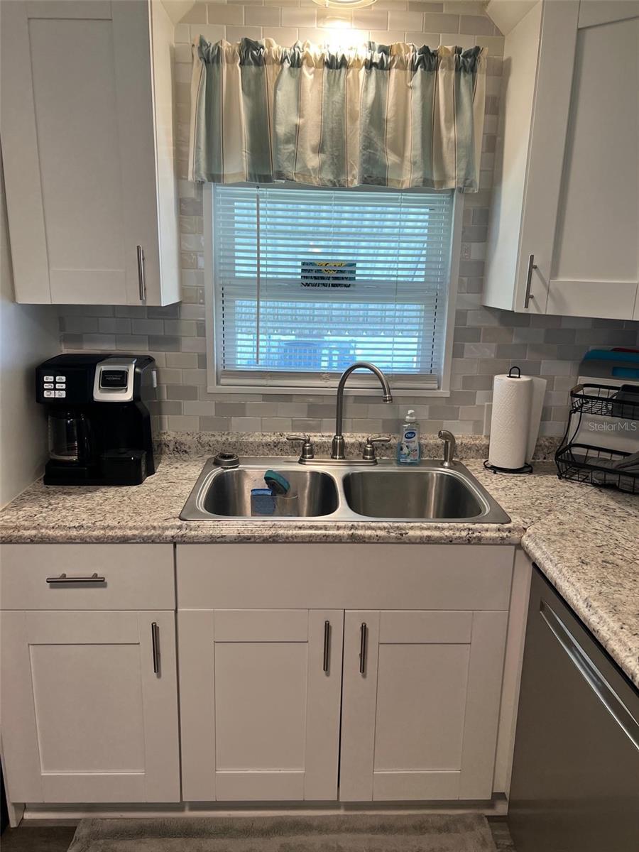 142 FERN PALM ST — photo 14