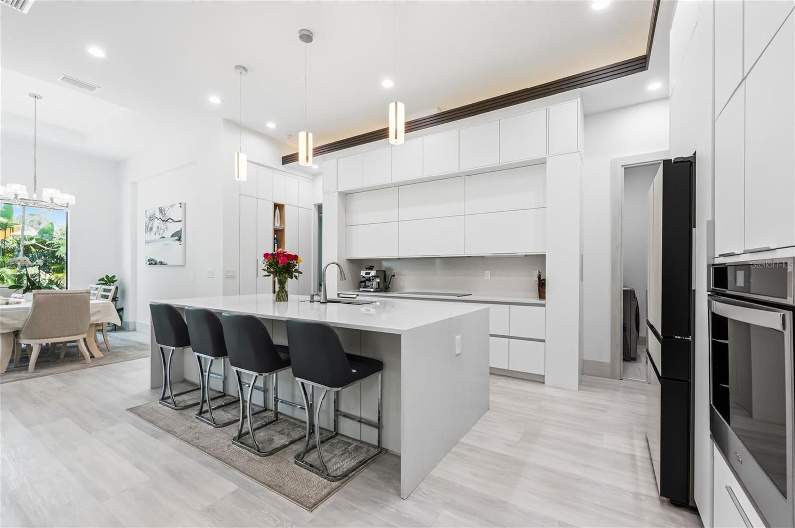 380 COWRY RD — photo 18