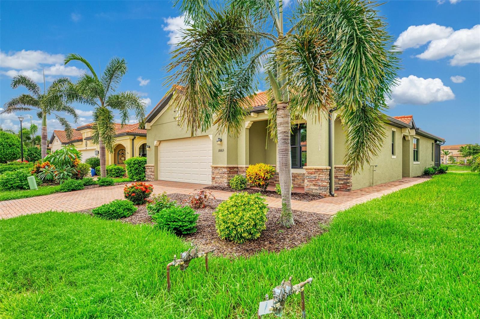 10065 COZY GROVE DR — photo 6