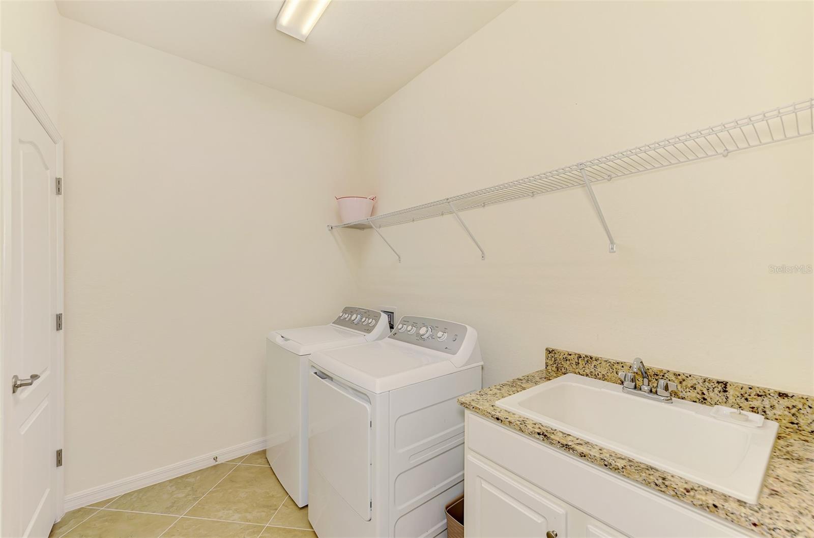 10065 COZY GROVE DR — photo 41