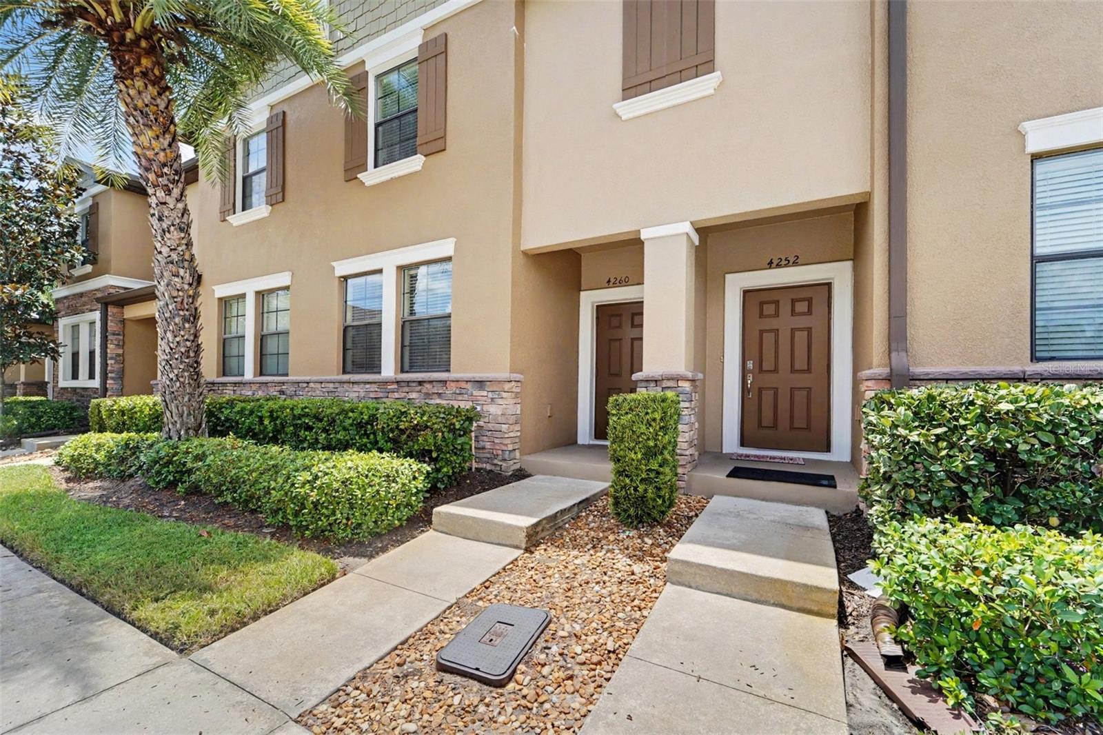 4260 FENNWOOD CT — photo 3