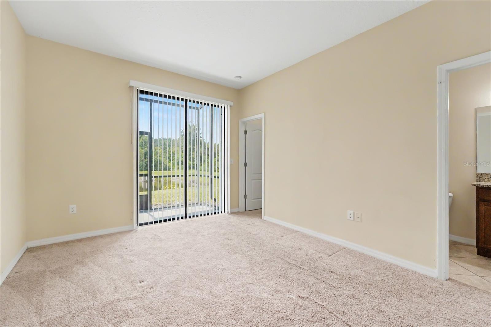 4260 FENNWOOD CT — photo 11