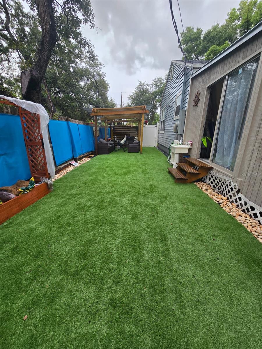 9320 N ELMER ST — photo 13