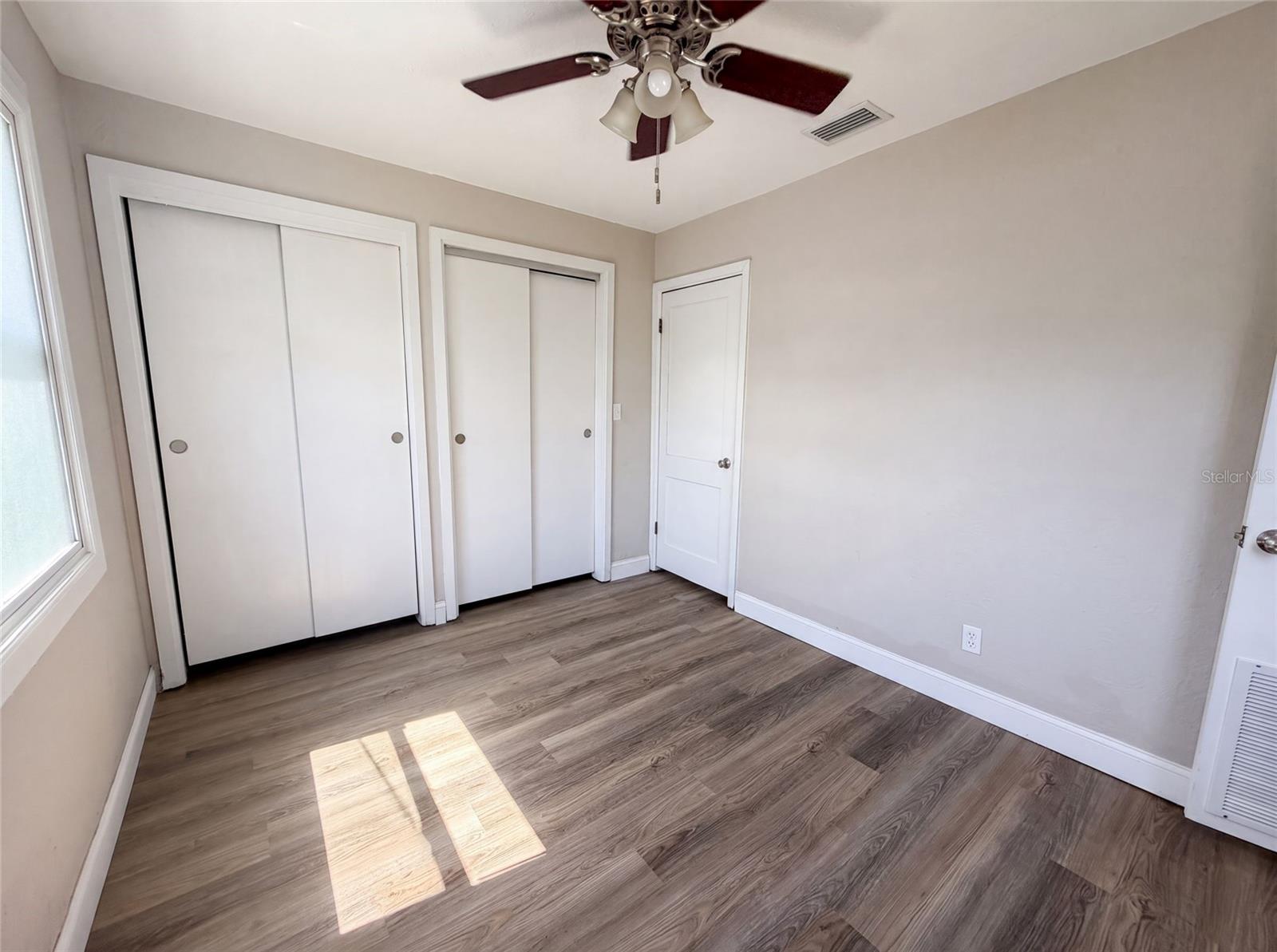1521 W RIVER SHORE WAY — photo 11