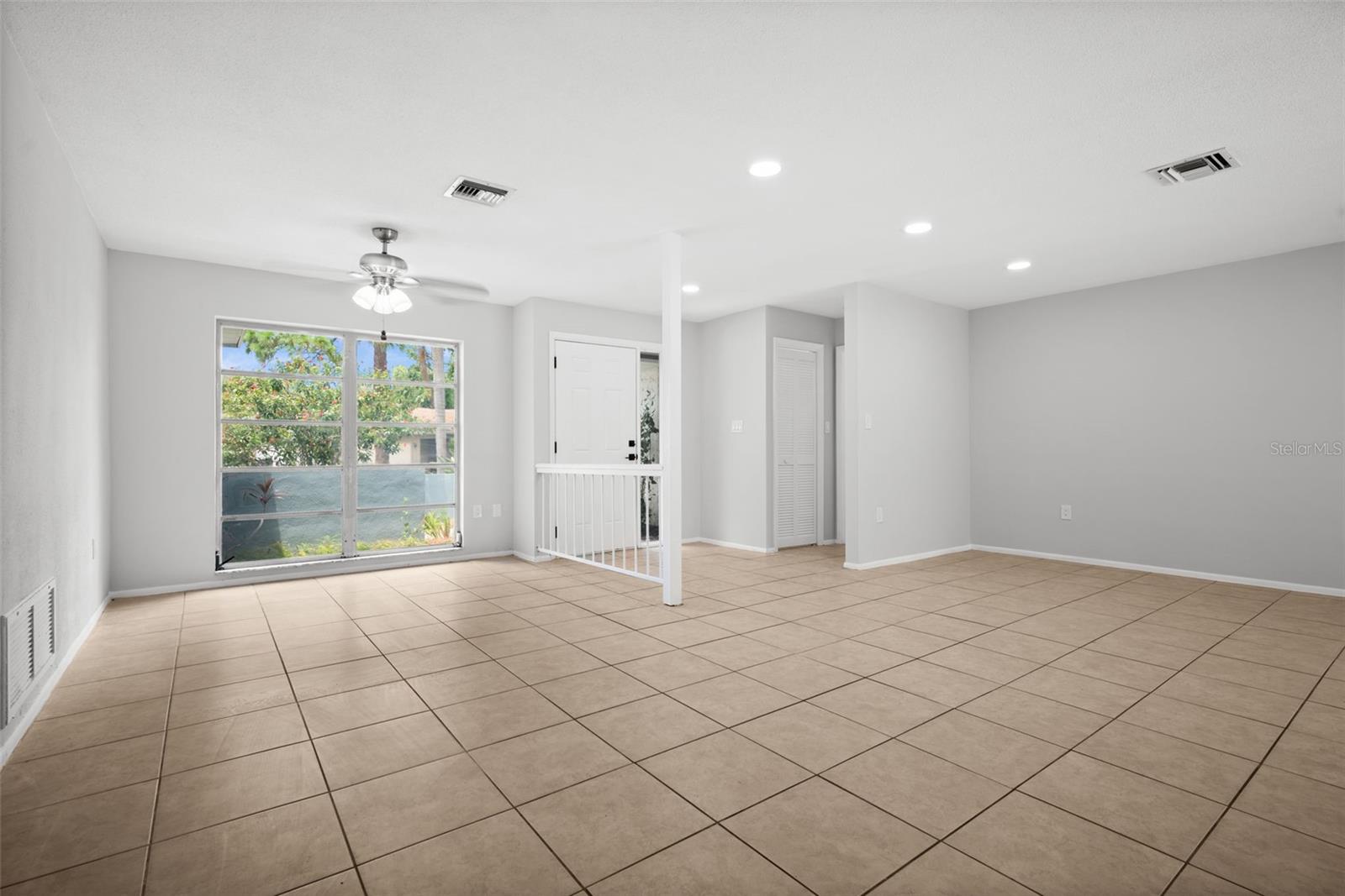 504 BAMBOO CT — photo 3