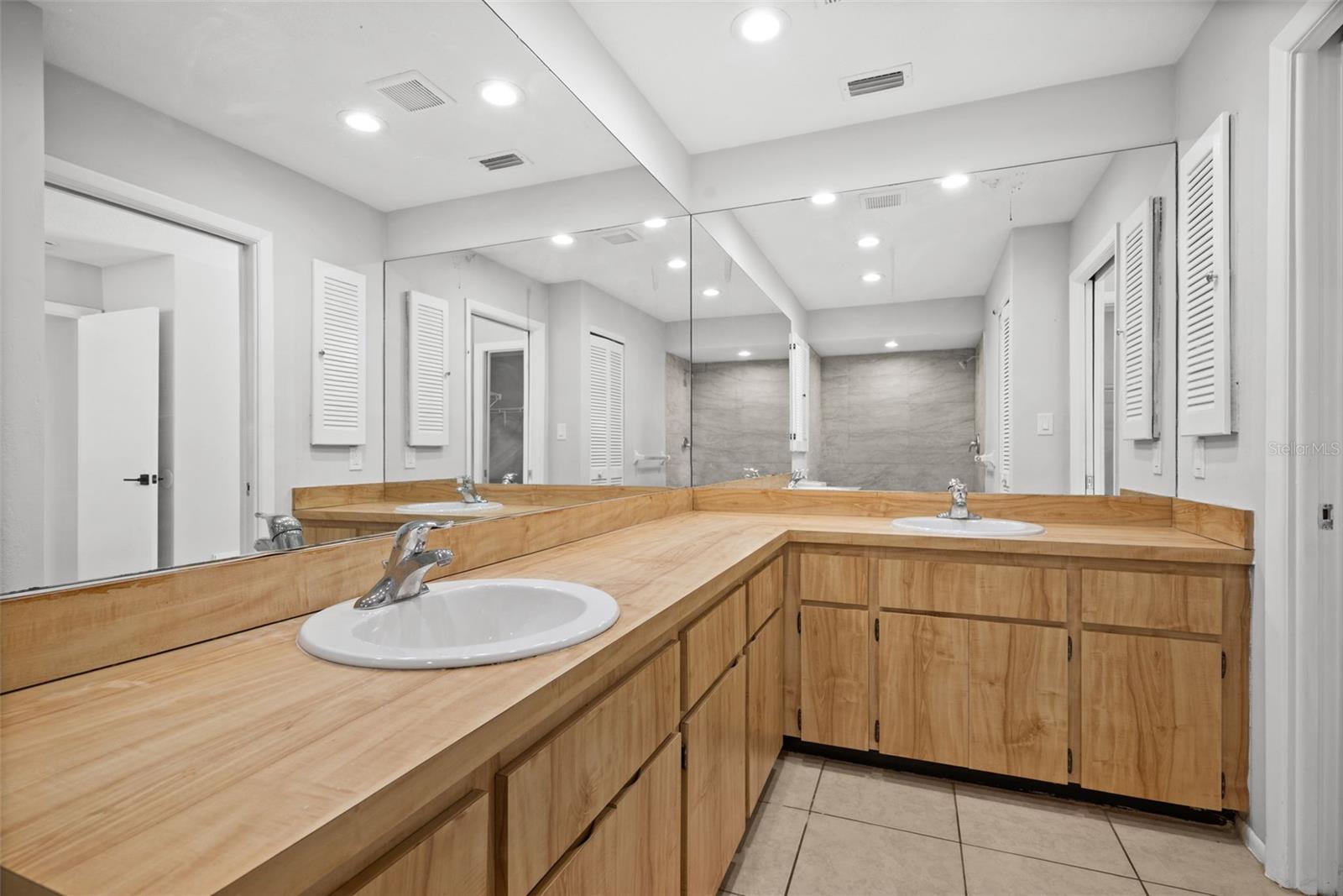 504 BAMBOO CT — photo 14