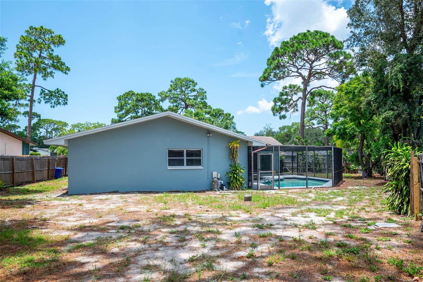 504 BAMBOO CT — photo 28
