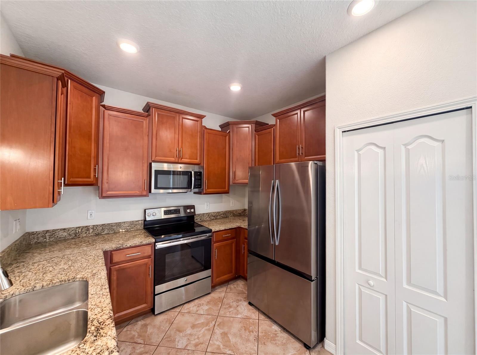 13717 ROSETTE RD — photo 12