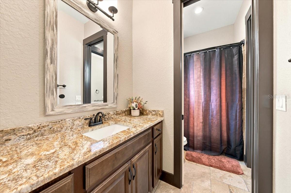 408 HAWK TALON DR — photo 27