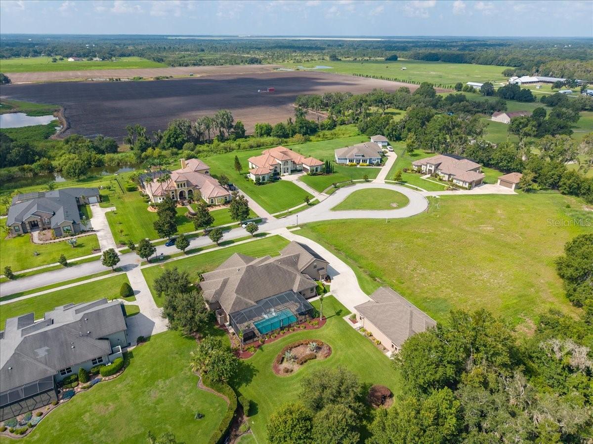 408 HAWK TALON DR — photo 52