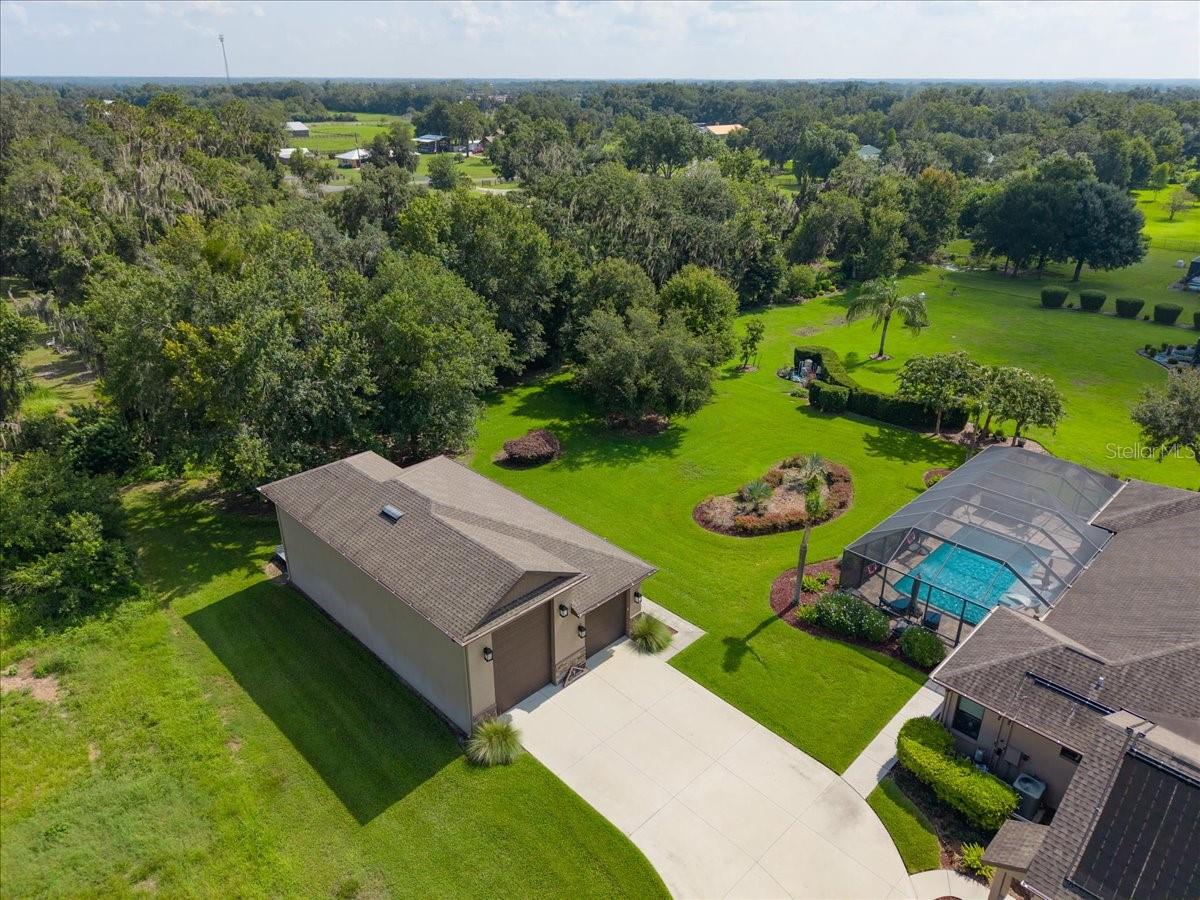 408 HAWK TALON DR — photo 55