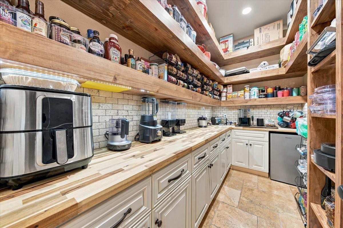 408 HAWK TALON DR — photo 19