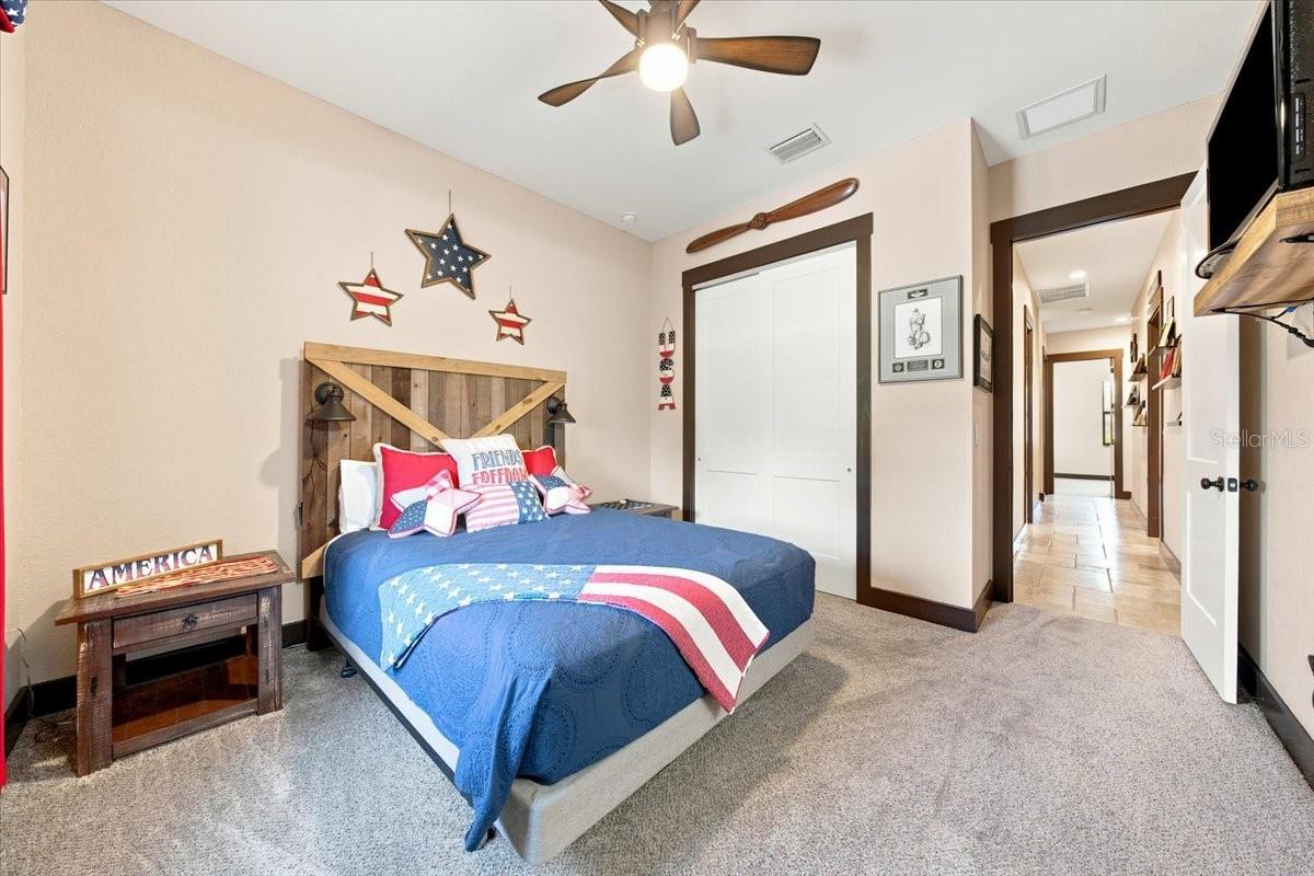 408 HAWK TALON DR — photo 30