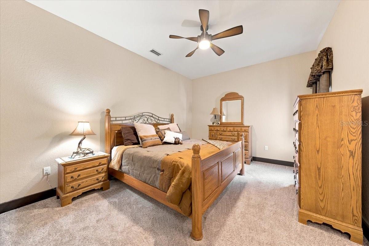 408 HAWK TALON DR — photo 25