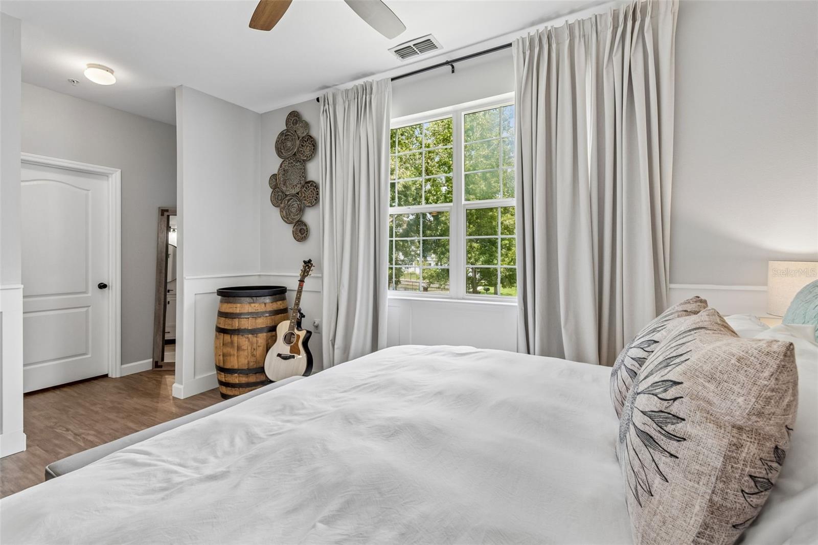 1640 VILLA CAPRI CIR #208 — photo 35