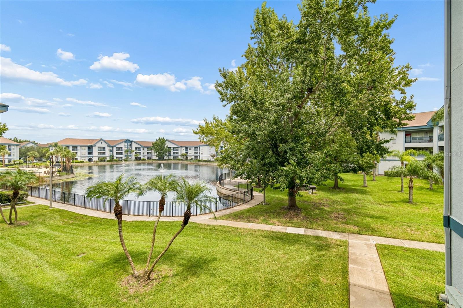 1640 VILLA CAPRI CIR #208 — photo 6
