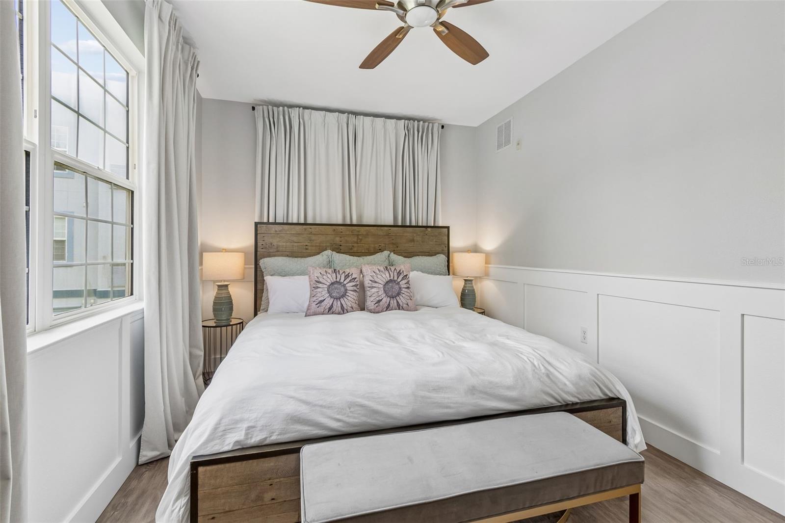 1640 VILLA CAPRI CIR #208 — photo 33