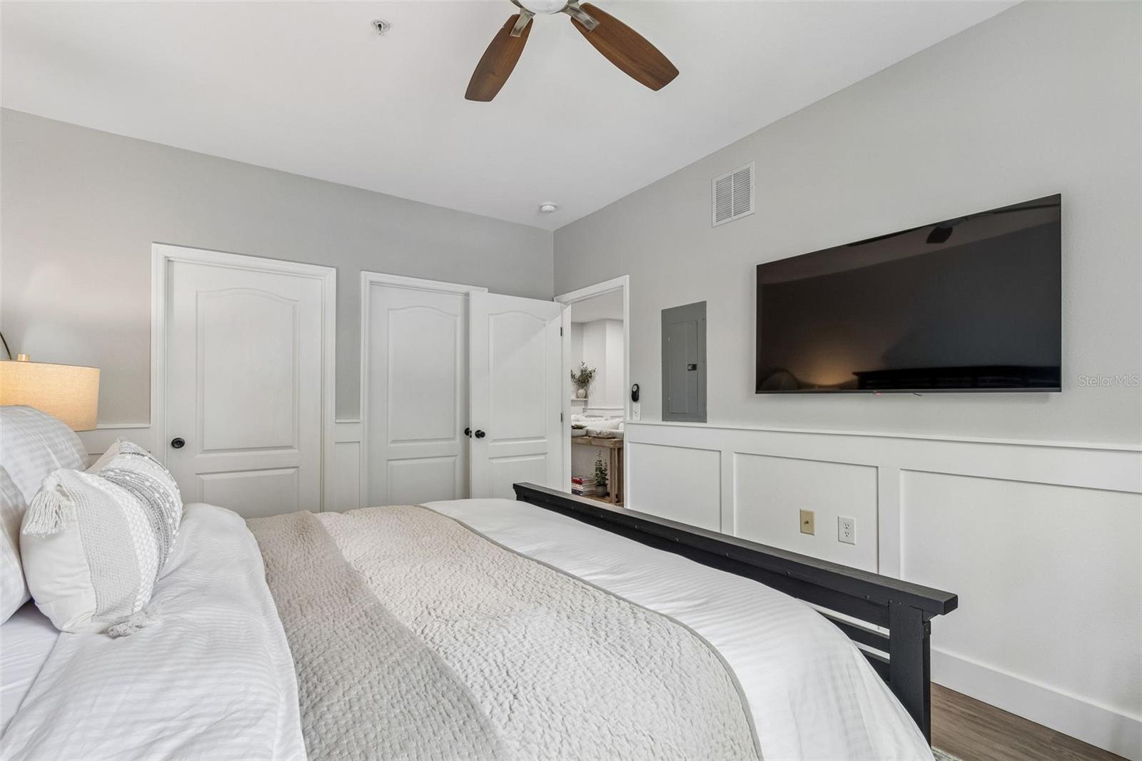 1640 VILLA CAPRI CIR #208 — photo 28