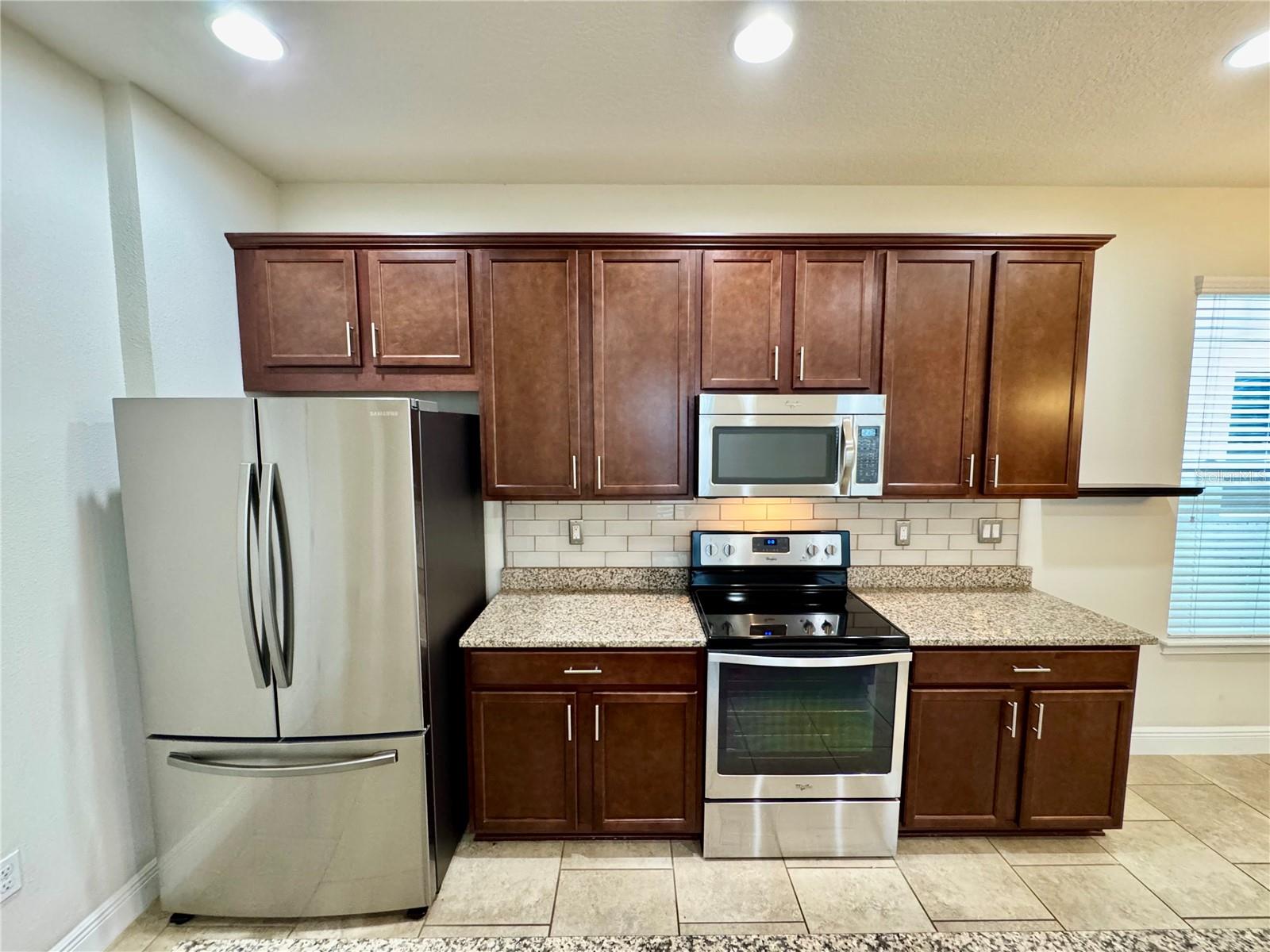 7208 MILESTONE DR — photo 7